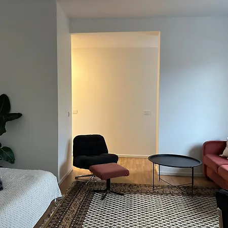 Apartment For Friends & Families