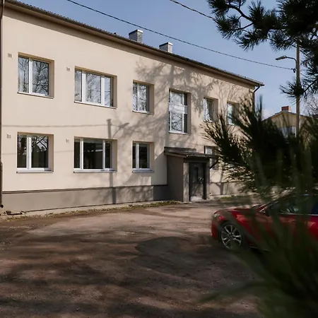 For Friends & Families 탈린