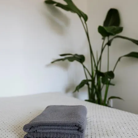 For Friends & Families 탈린