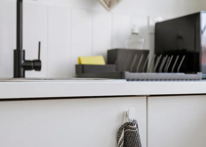 For Friends & Families Lägenhet *